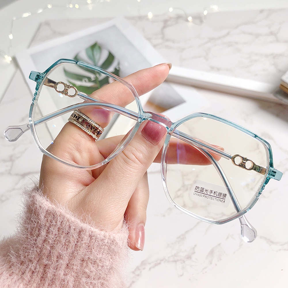 Mắt kính nhựa gọng đầy đủ tròng kính suốt có thể thay thế cho cả nam và nữ