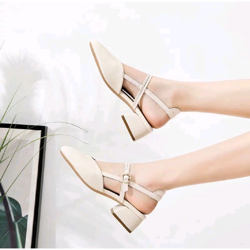 Giày nữ cao cấp màu kem