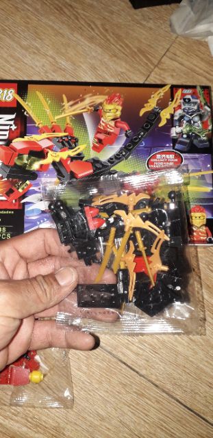 Lắp ráp 1 hộp LegoNinjaWord 82208 Rồng hoặc xe có nhiều chi tiết bằng nhựa ABS