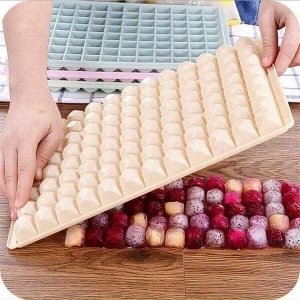 Khay đá nhựa viên nhỏ BẢN TO 96 viên tiện lợi