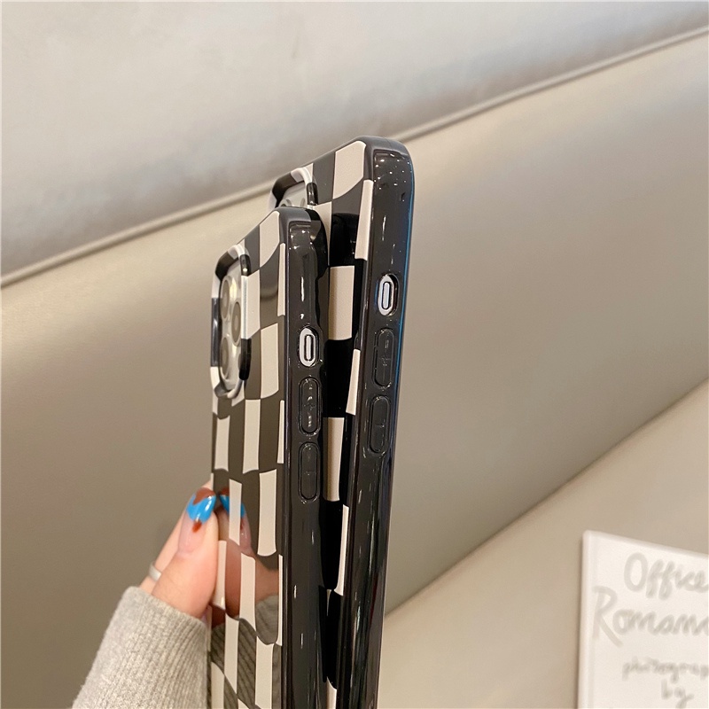 Ốp Điện Thoại Họa Tiết Geige Màu Đen Cho Iphone 13 8 7 Plus SE2 XS XR 12 Mini 11 PRO MAX