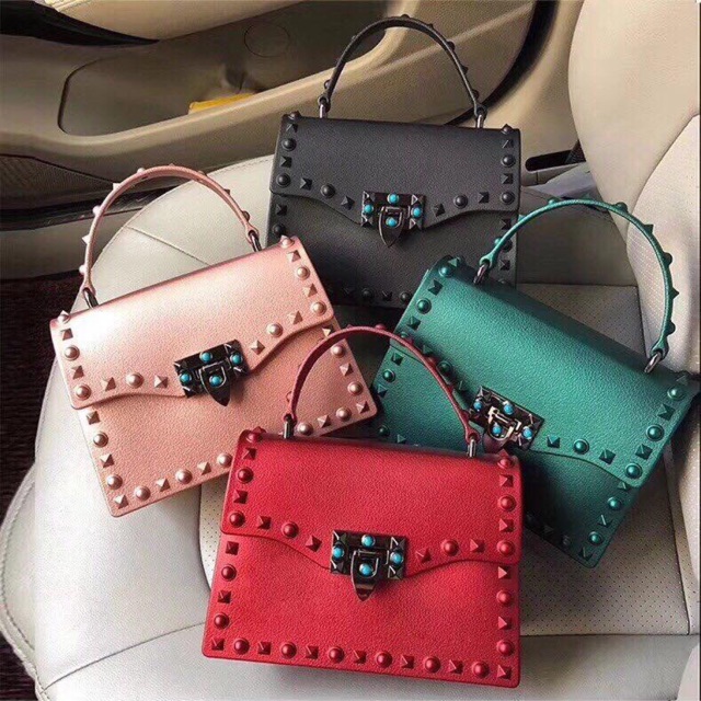 Túi valentino nhựa