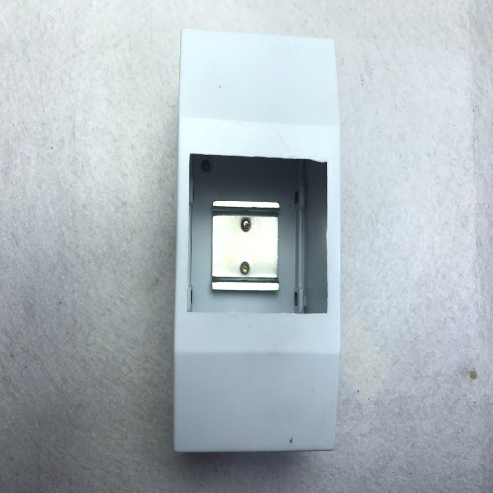 Hộp che cầu dao an toàn ( CB 3P ) - Điện Việt