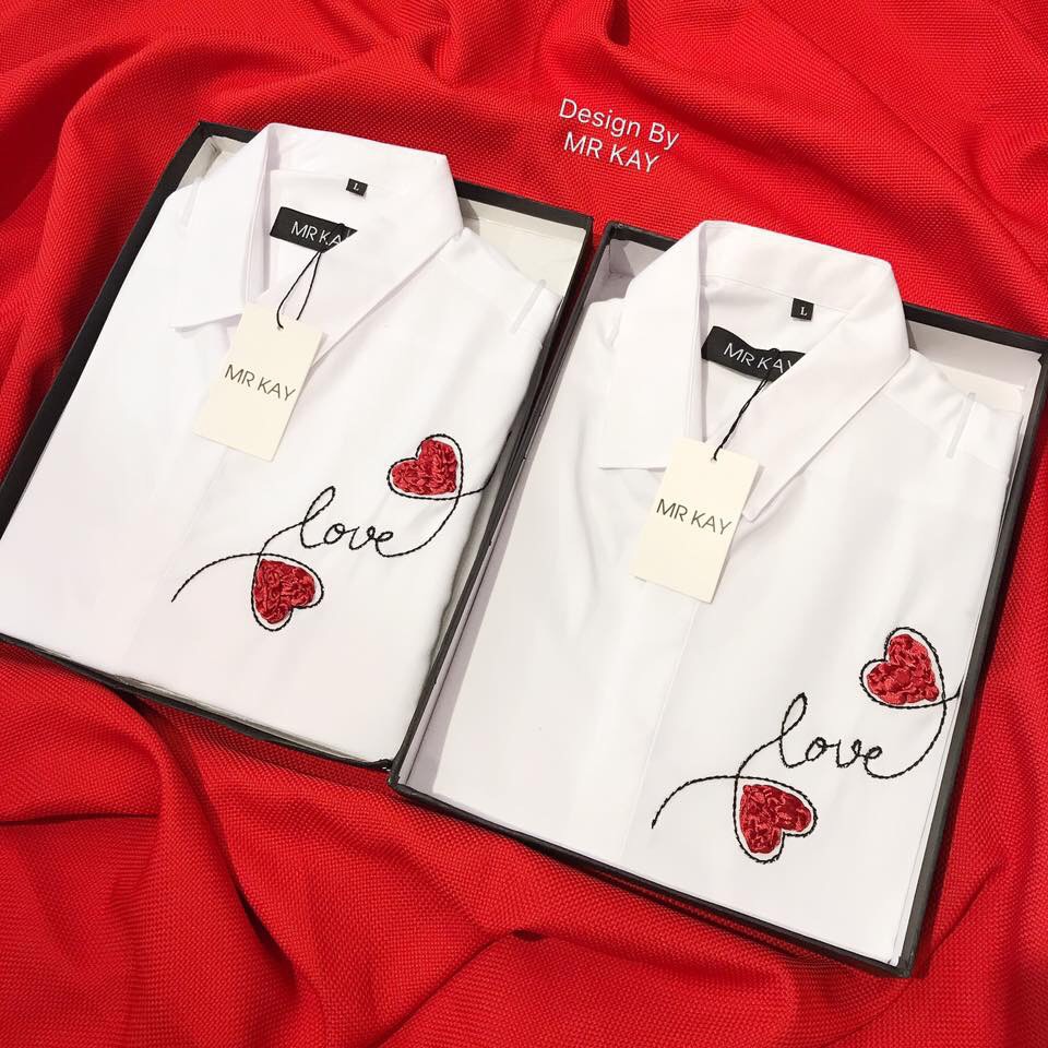 ÁO SƠ MI CẶP, ÁO SƠ MI ĐÔI NAM NỮ TAY DÀI TRẮNG ĐEN IN THÊU BÀN TAY THÊU TRÁI TIM HÀN QUỐC KATE LỤA MÁT KHONG NHAN | BigBuy360 - bigbuy360.vn