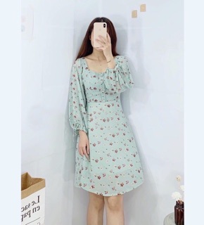 Đầm Bông Cổ Vuông Nút Bọc