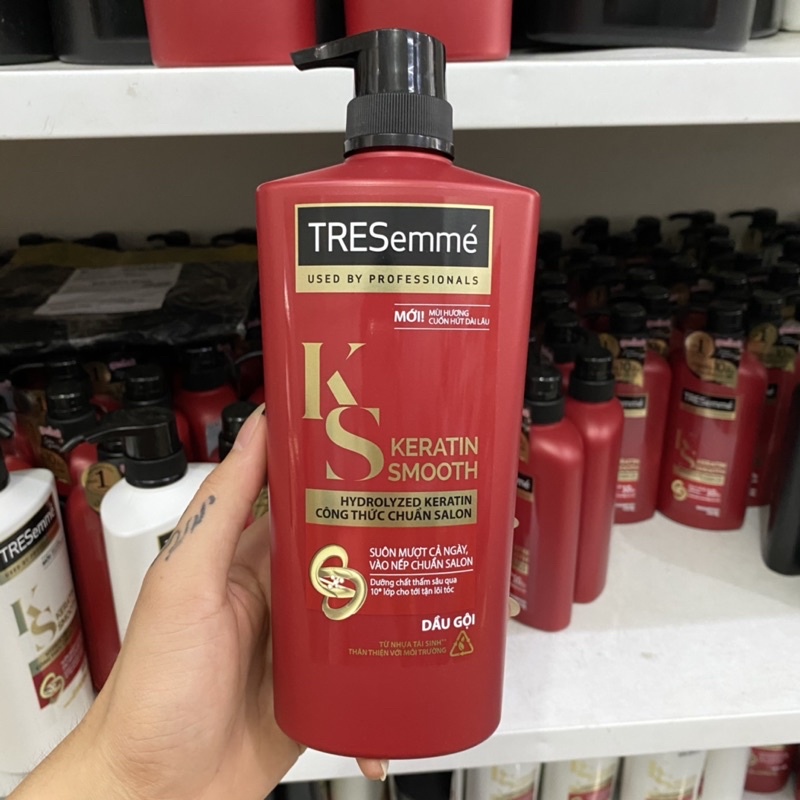 Dầu gội TRESemme Keratin 640g