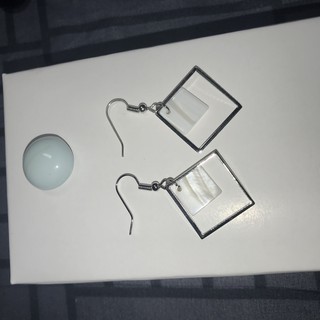 Hoa tai Hoàng Anh