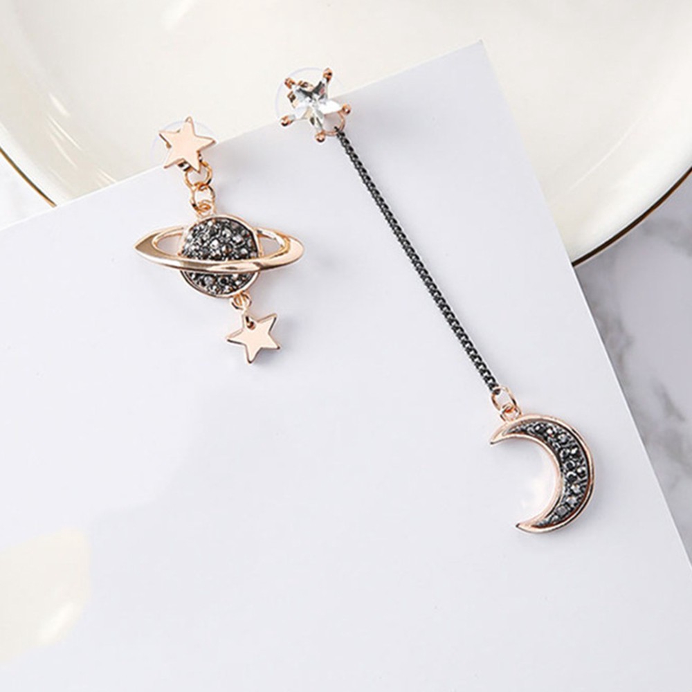 Khuyên tai nữ trang dáng dài tạo hình độc đáo