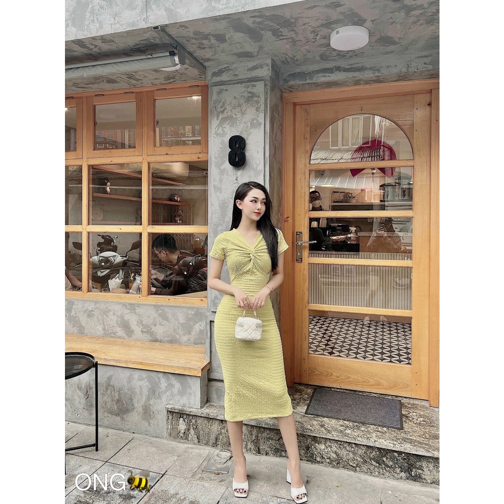 Váy đầm body xốp cộc tay xoắn tôn ngực