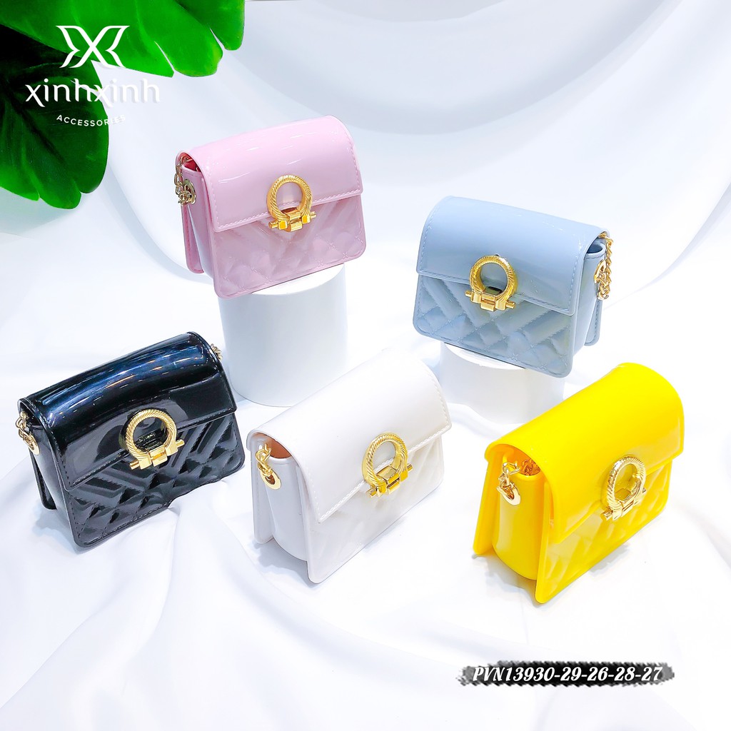 Túi xách cho bé , túi đeo chéo bé gái mini da bóng trần trám khóa tròn - Xinh Xinh Accessories