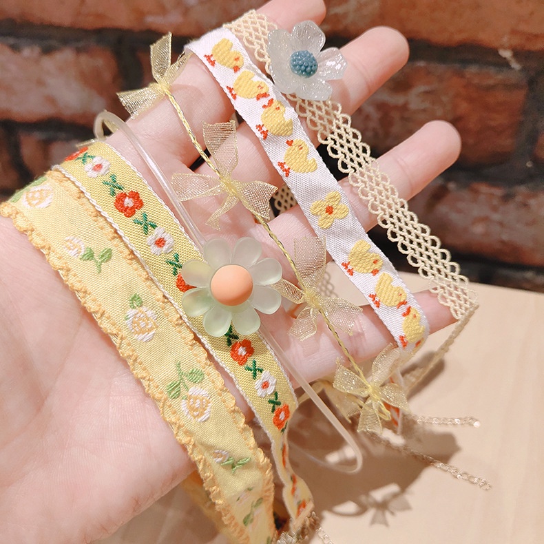 Vòng Cổ choker Ngắn Màu Vàng Thời Trang Phong Cách Nhật Bản Cho Nữ