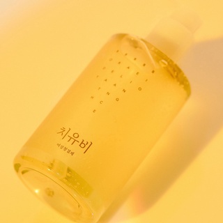 Dung dịch vệ sinh phụ nữ hàng ngày ChiuuB Feminine Cleanser làm sạch dịu nhẹ, giảm nấm ngứa 300ml