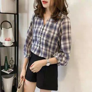 Áo sơ mi cổ V