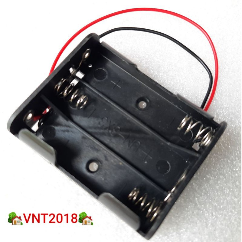 Đế lắp pin AA  3 ngăn