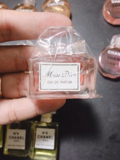 Nước hoa mini auth
