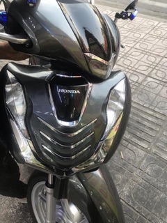 Mặt nạ SH 2020 kiểu 3 sọc xi