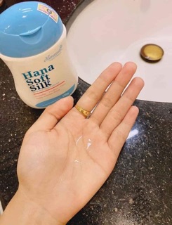 Dung Dịch Vệ Sinh Hanayuki DATE 2022