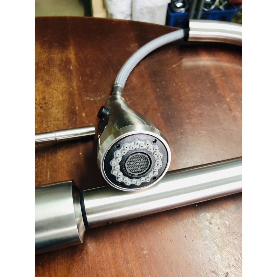 Vòi rửa chén , vòi rửa bát cảm ứng inox 304 nóng lạnh kéo dài đầu