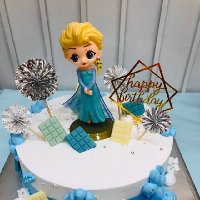 Búp bê EIsa mini trang trí bánh kem dễ thương