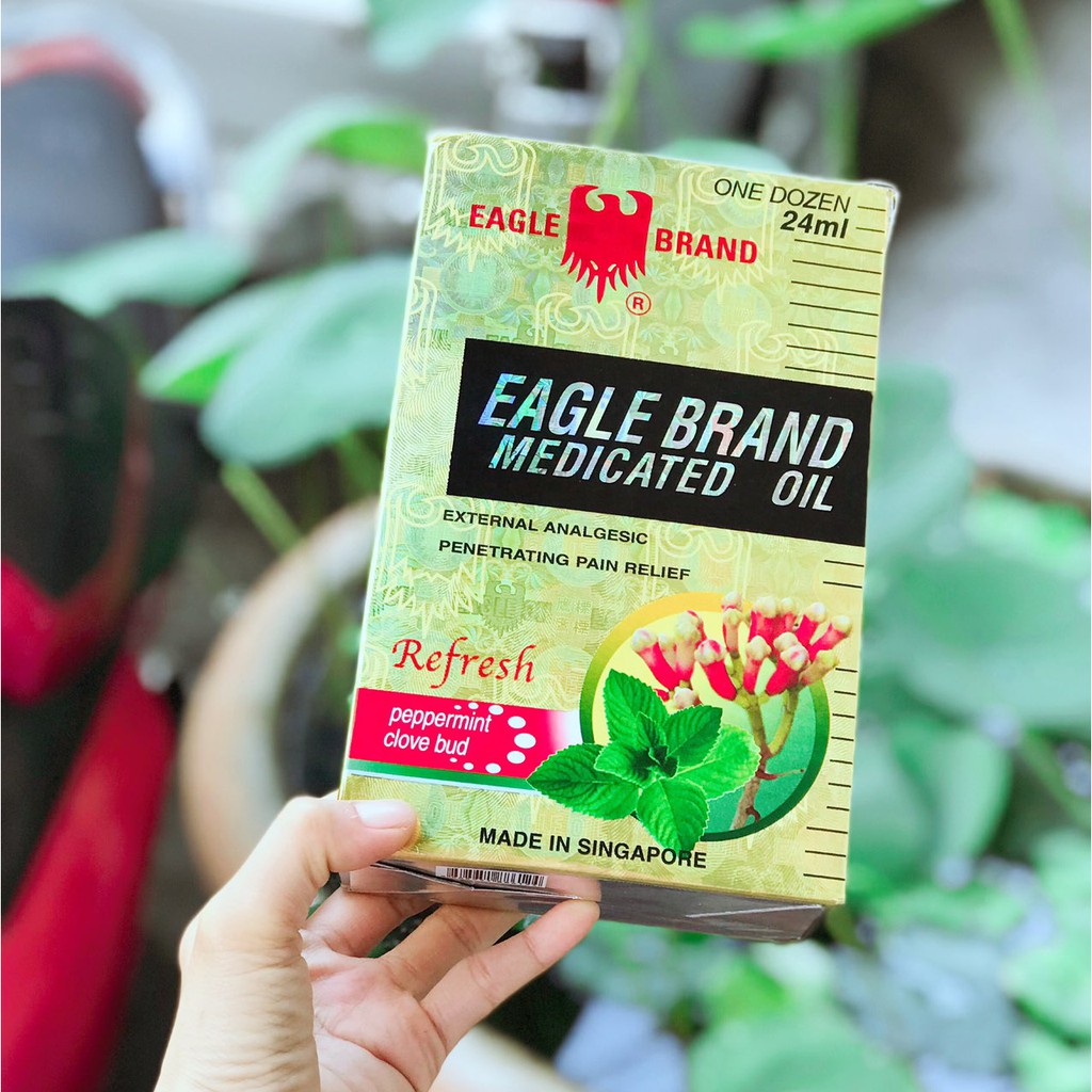 Dầu xanh con ó đủ loại Eagle Brand Medicated Oil 24ml (hàng về từ US) | BigBuy360 - bigbuy360.vn