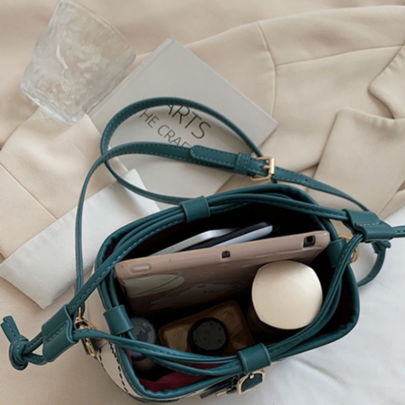 Túi đeo chéo vai IELGY họa tiết hình thoi phong cách phương tây dành cho nữ