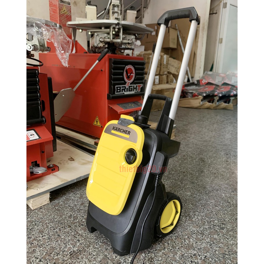 Máy xịt rửa xe áp lực cao mini gia đình Karcher K5 Compact EU