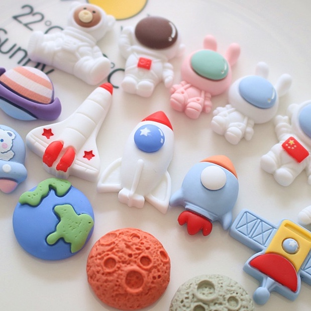 Charm Slime/ Dụng Cụ Charm Trang Trí Hình Gấu Du hành Vũ trụ