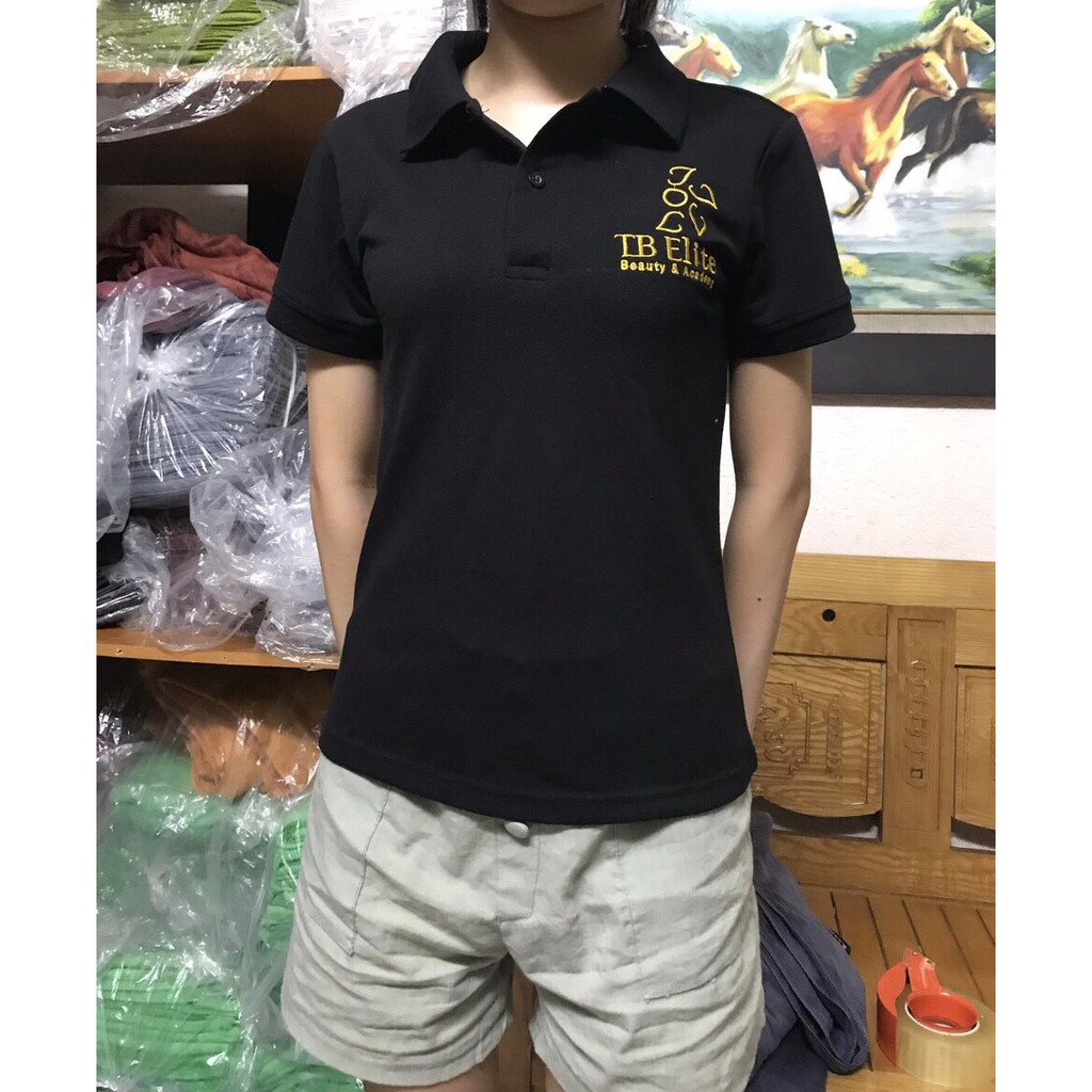 [Thanh lý] Áo phông nữ màu đen chất vải cá sấu lacoste - đồng phục tiệm tóc, spa, thêu nhầm logo