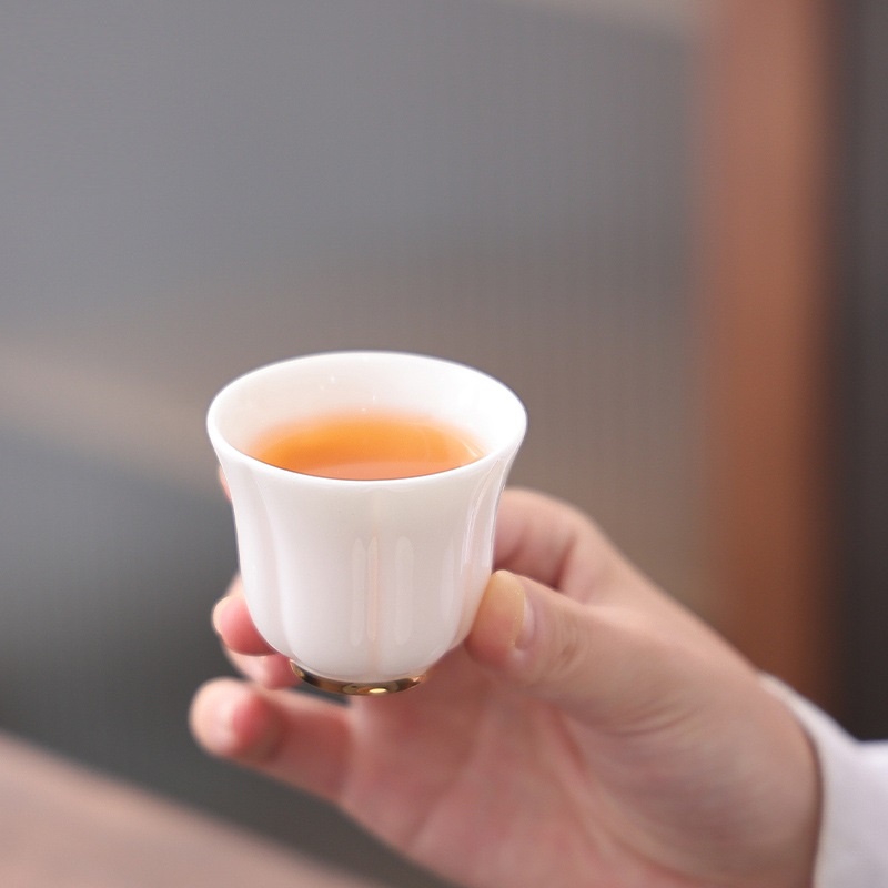 Chén Khải sứ trắng Bạch Định thấu quang 145 ml