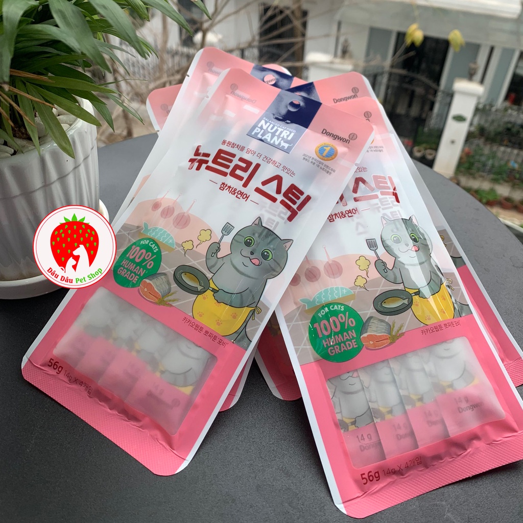 Thức ăn cho mèo súp thưởng Nutri Plan đầy đủ dinh dưỡng gói 4 thanh x 15g