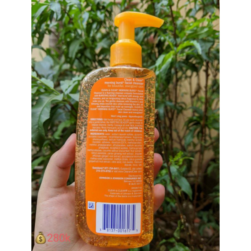 Sữa rửa mặt làm mờ vết thâm và sáng da Clean&Clear Morning Burst