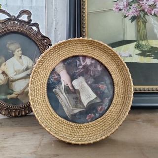 Khung tròn cổ điển 20cm [Mici decor]