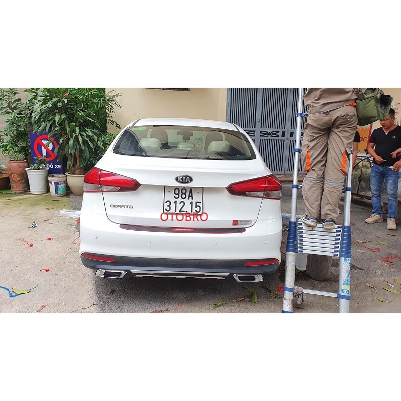 Lippo, cản sau cerato 2016-2018