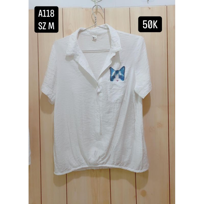áo sơmi bé mèo. A118