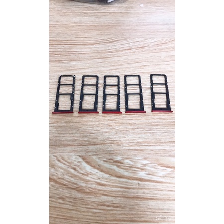 Khay sim Star 3 / V330