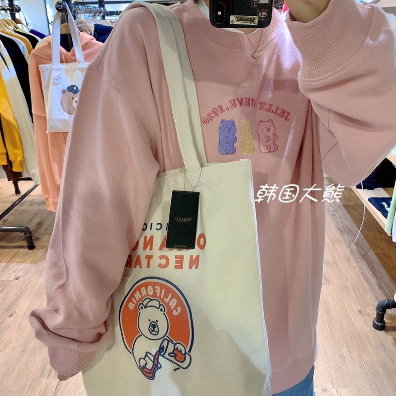 Áo sweater cổ tròn thêu hình chú gấu xinh xắn thời trang thu đông dành cho nữ | BigBuy360 - bigbuy360.vn