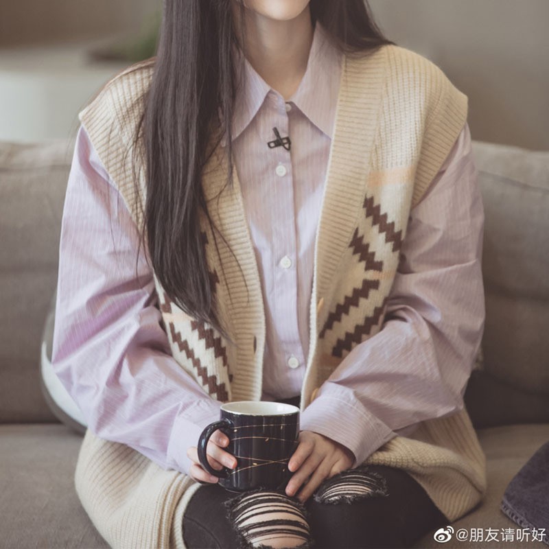 Áo sơ mi tím + Áo gile CÚC TỊNH Y