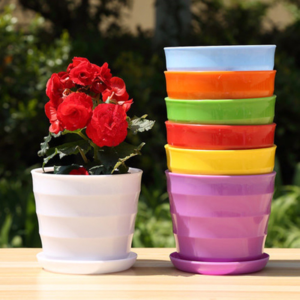 Chậu Hoa Mini Bằng Nhựa Nhiều Màu Sắc Kèm Khay Để Bàn Trang Trí