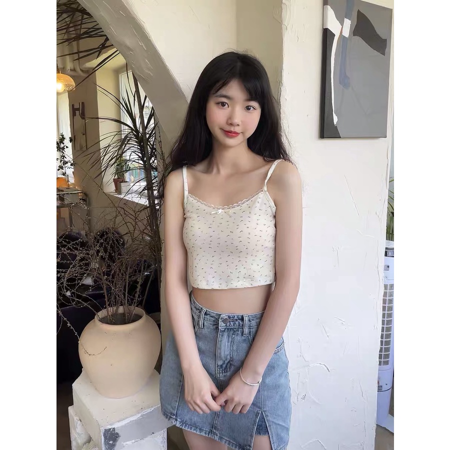 Áo dây viền ren hoạ tiết hoa nhí Forgirl