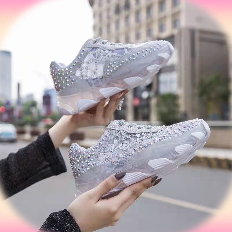 Giày Thể Thao Mùa Hè Thoáng Khí Đế Phối Đá Kim Sa Lấp Lánh Phong Cách Mới Cho Nữ