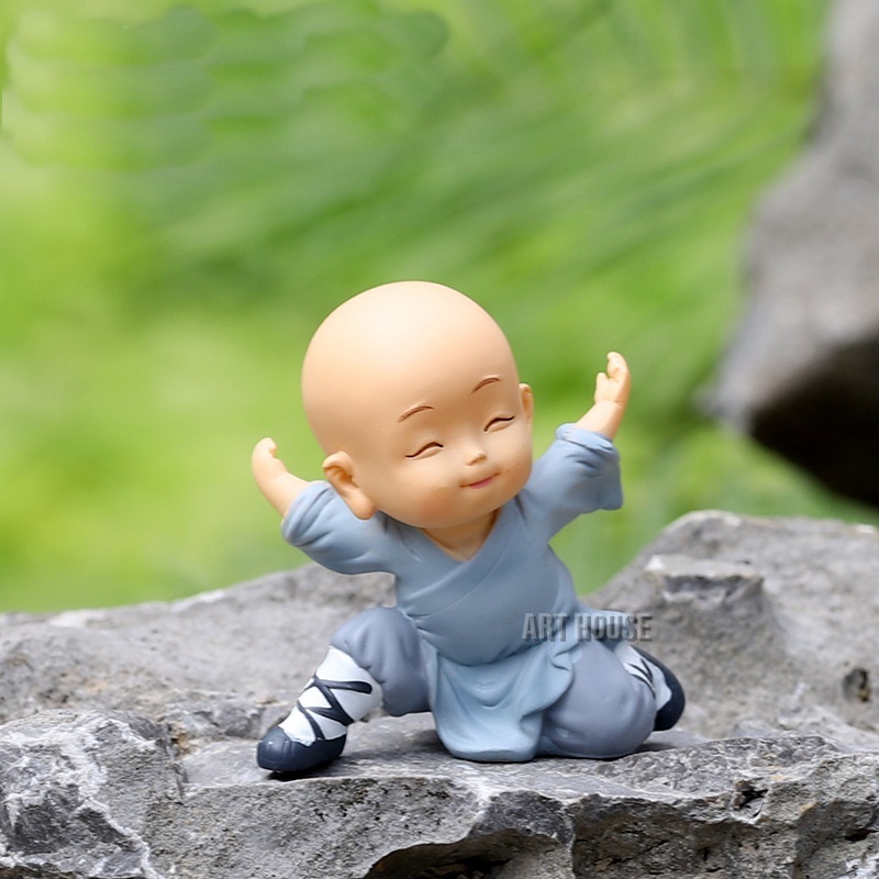 Tượng Chú Tiểu Áo Xanh Yêu Đời