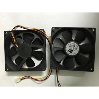 Quạt tản nhiệt cũ