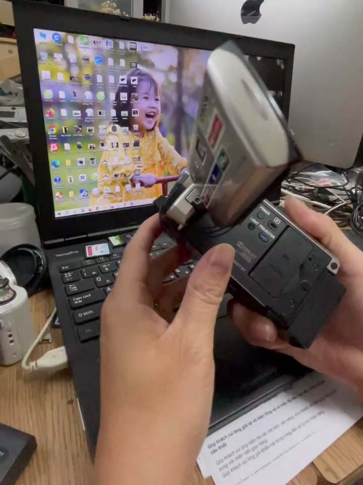 Máy quay phim Sony HDR PJ40 (PJ40V) | BigBuy360 - bigbuy360.vn