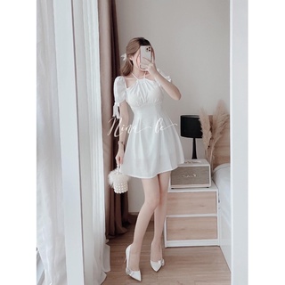 Đầm yếm tay phồng dáng xoè