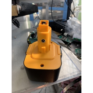 Pin Dewalt & Black Decker 12v 4ah