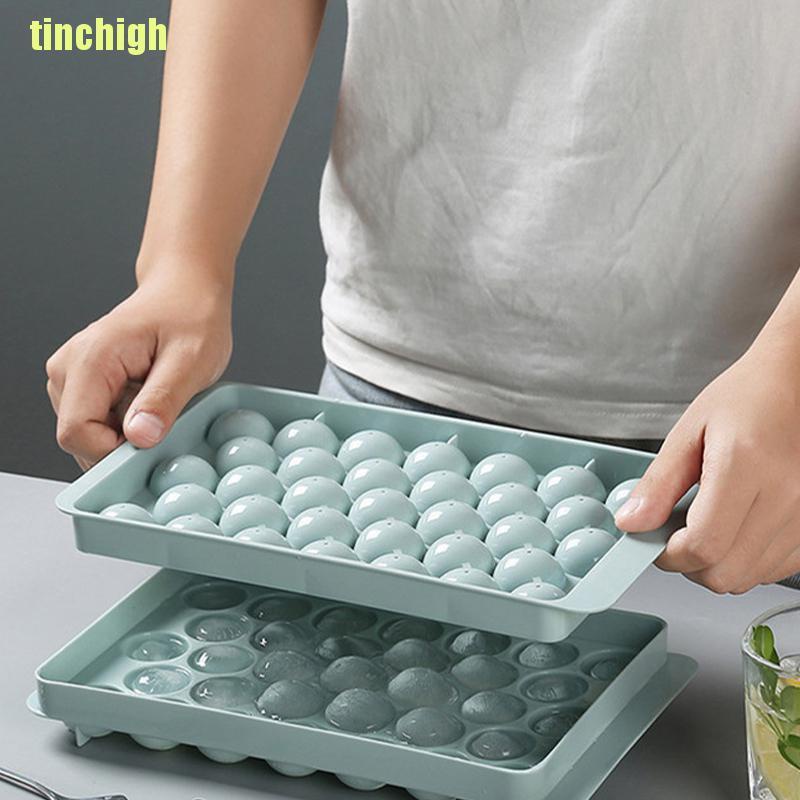 Khay Nhựa Hình Cầu Làm Đá Tiện Dụng