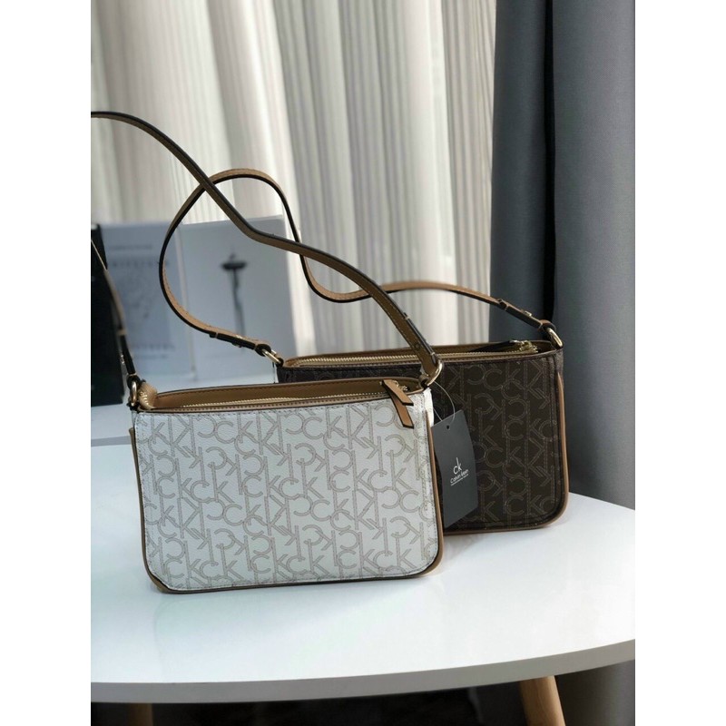 TÚI C4LVINKLEIN KẸP NÁCH