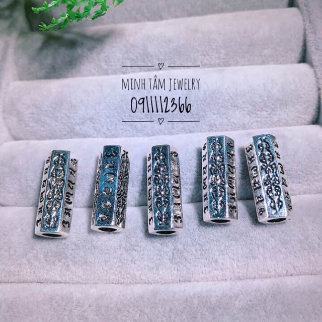 Charm ống khắc chú bình an bạc Thái S925