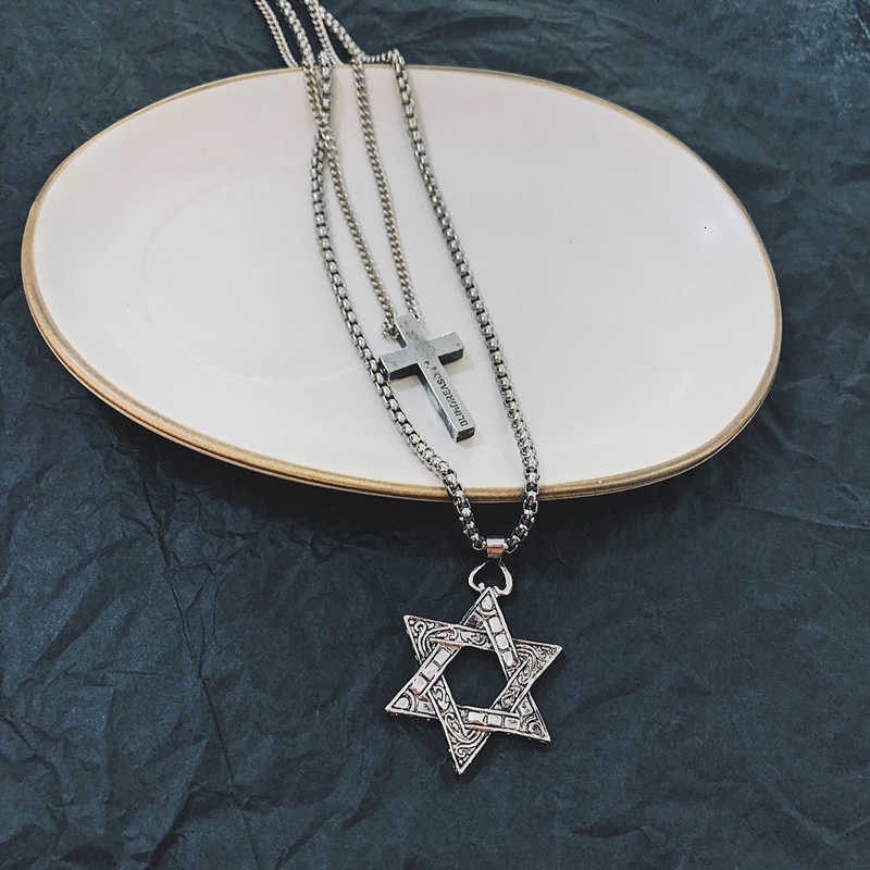 Dây Chuyền Thép Titan Mặt Thánh Giá Phong Cách Hip Hop