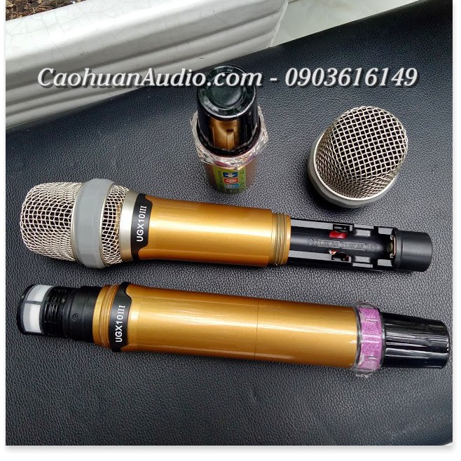 Micro không dây 4 ANTEN SHURE UGX10 III (Main đỏ)